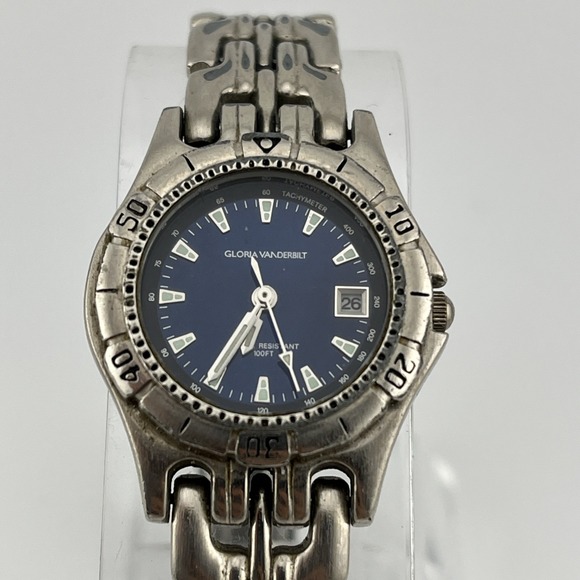Gloria Vanderbilt Watch Women 28mm Case Blue Dial 6.25" Silver Band- New Battery - Picture 1 of 8